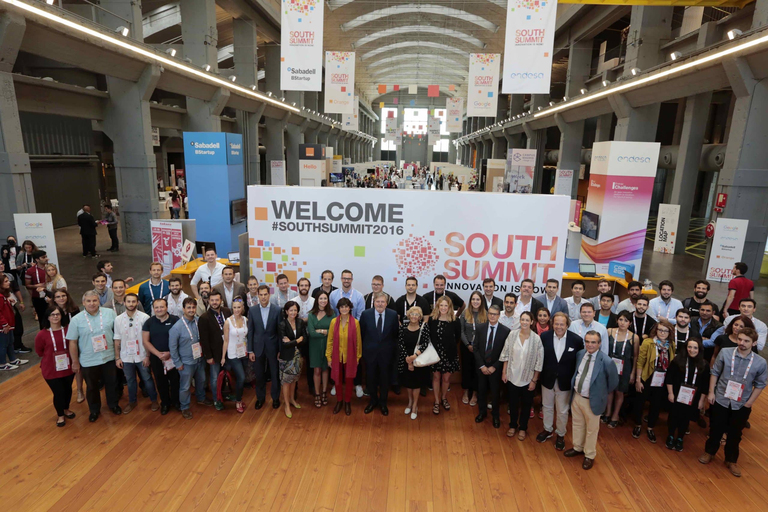 Finalistas de las diferentes categorías del concurso de startups en el South Summit, en La N@ve de Madrid. 